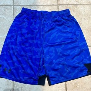 Men’s Large Under Armor shorts